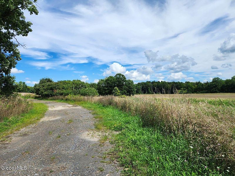 5th image of 720 County Route 43