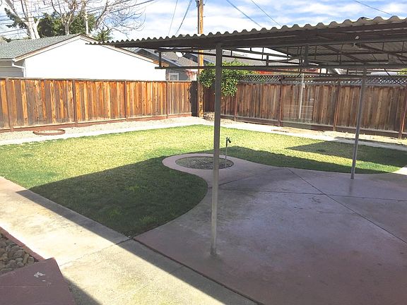 4th image of 1279 Los Padres Blvd