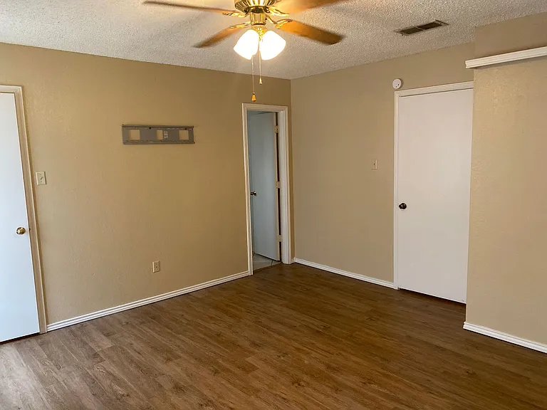 9303 Flint Ave — Photo 20