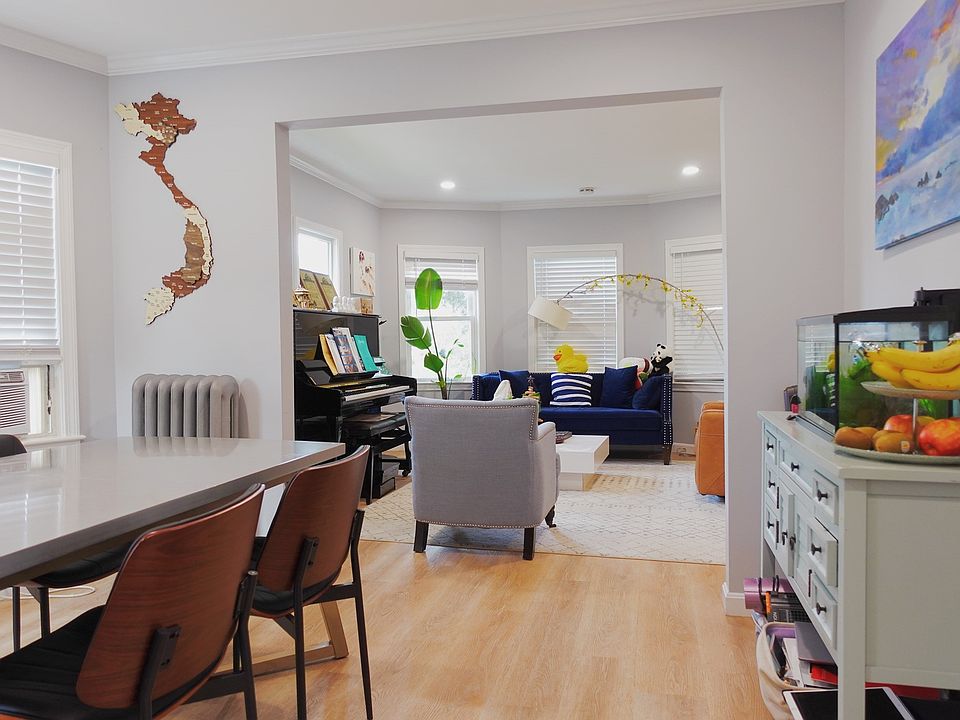 1st image of 1 Vincent Ave
