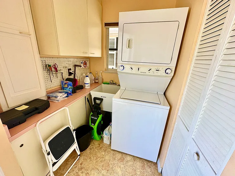 Laundry Room Cabinet