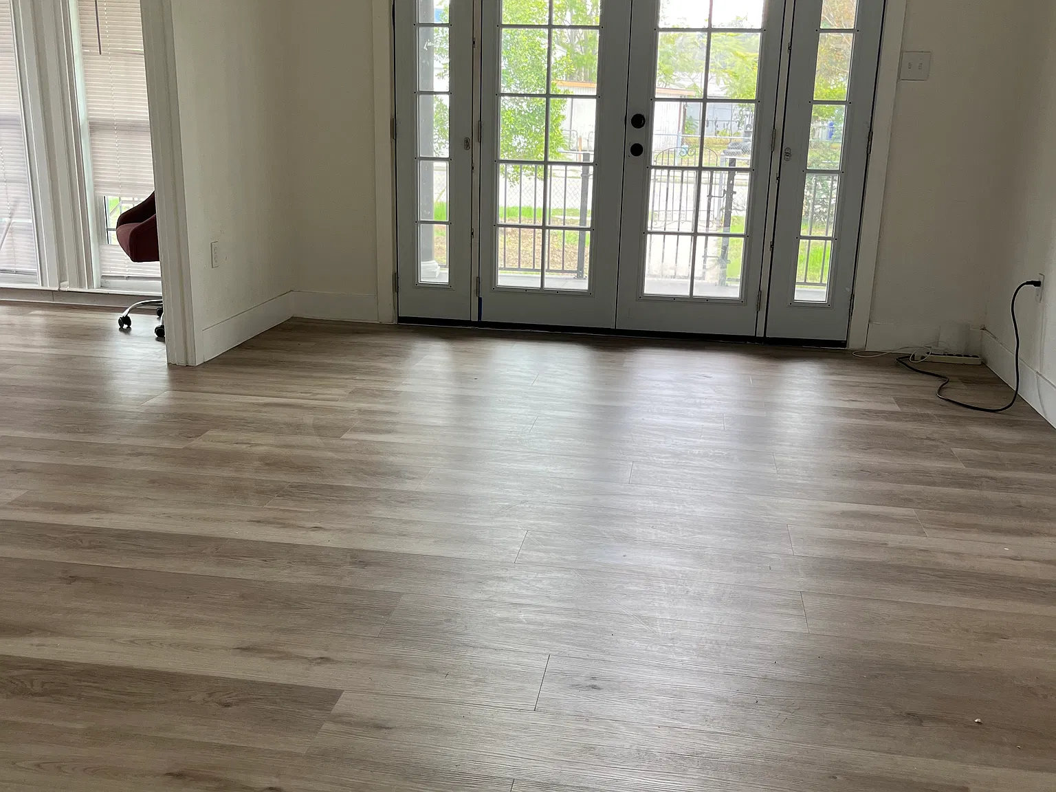 3 bed, 1392 sqft, $2,700 — Photo 1