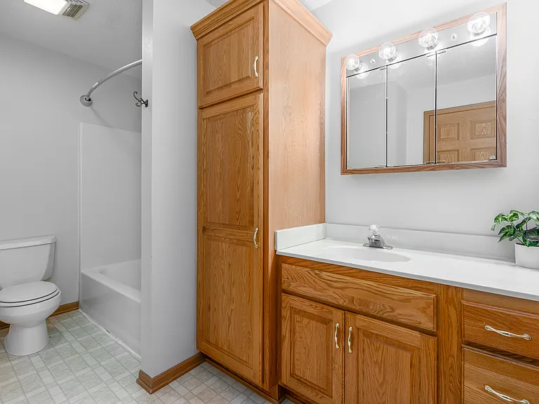 112 Poplar Ridge Dr #204NORWOOD — Photo 15