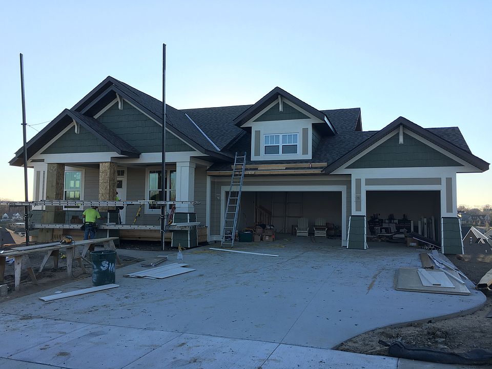 1st image of 5435 Niagara Ln N
