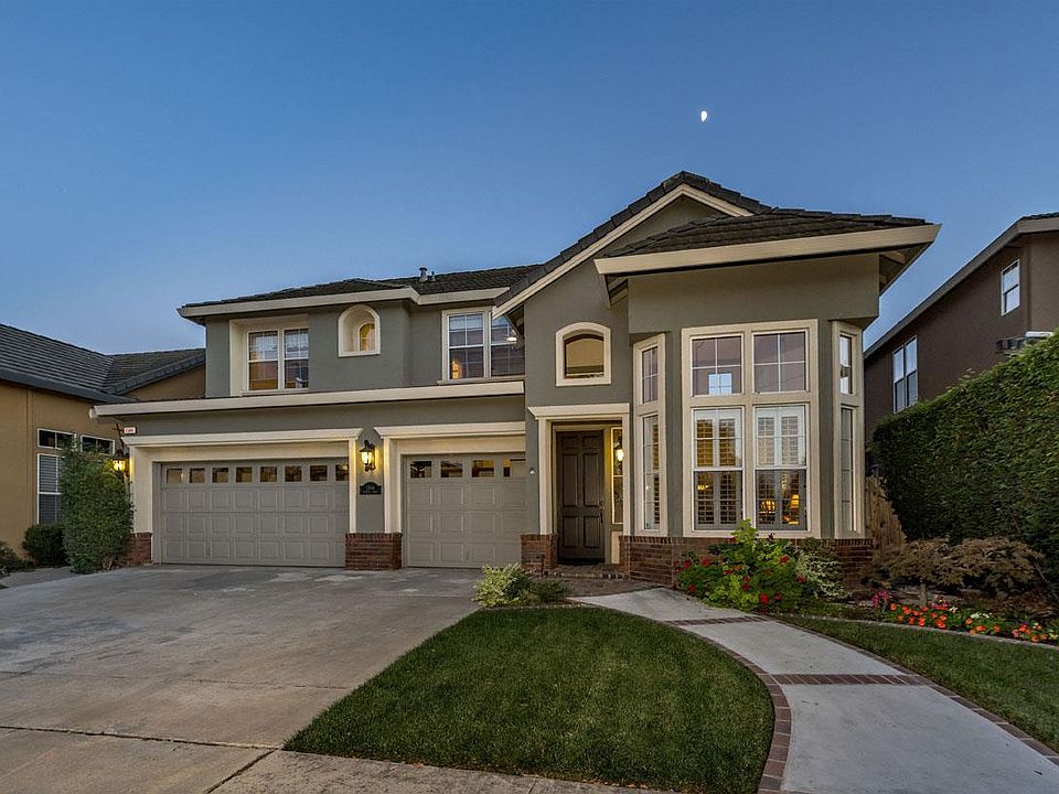1st image of 1546 Bergerac Dr