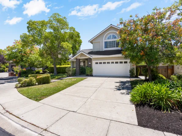 3 Dover Ct, Danville, CA 94506