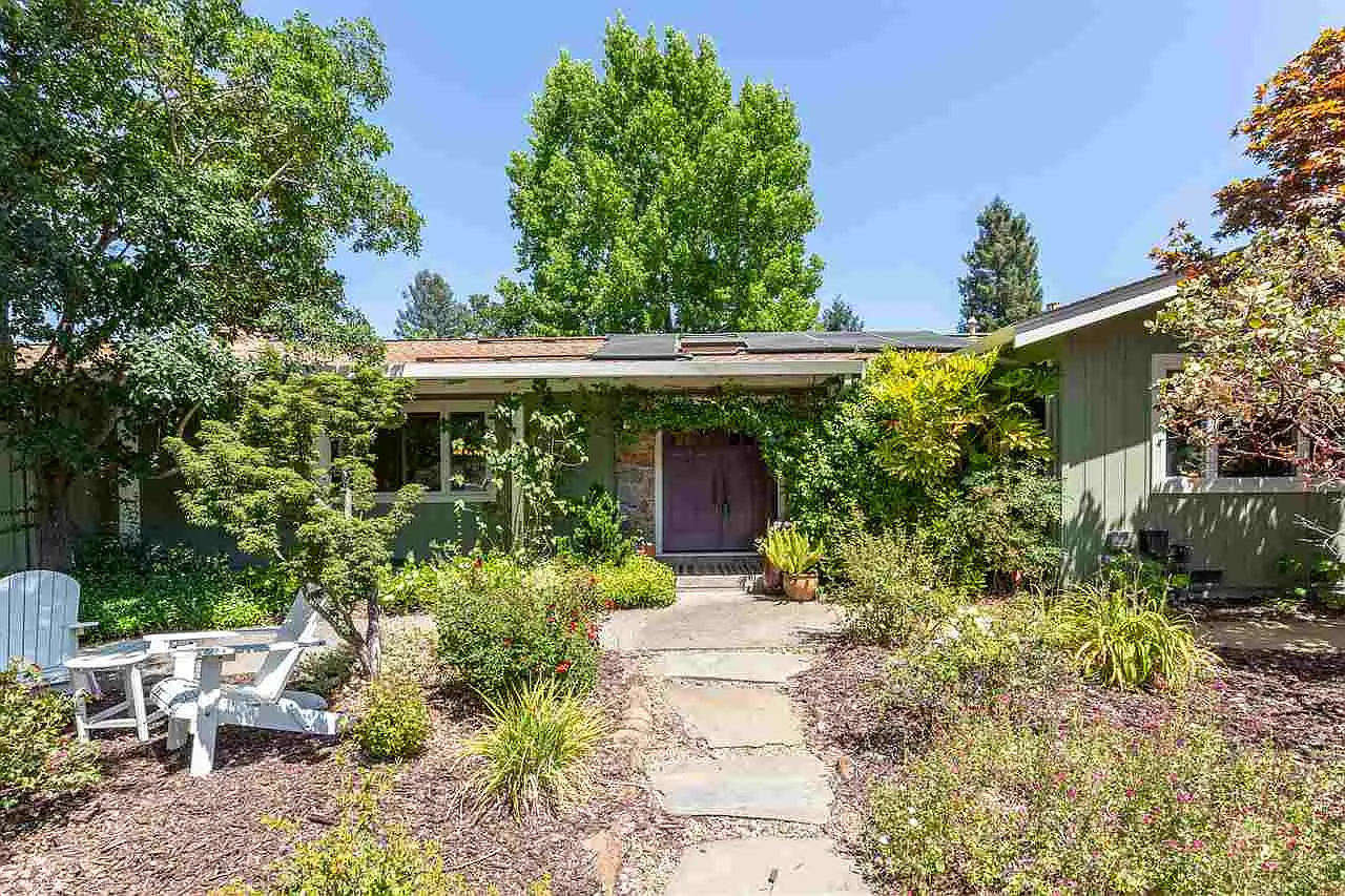 3 Roberts Ct photo 1