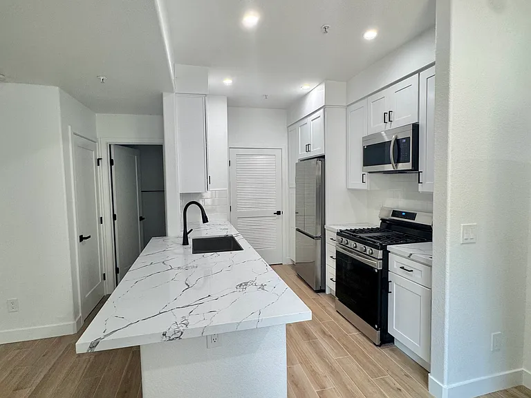 13133 Le Parc Blvd #0 — Photo 3