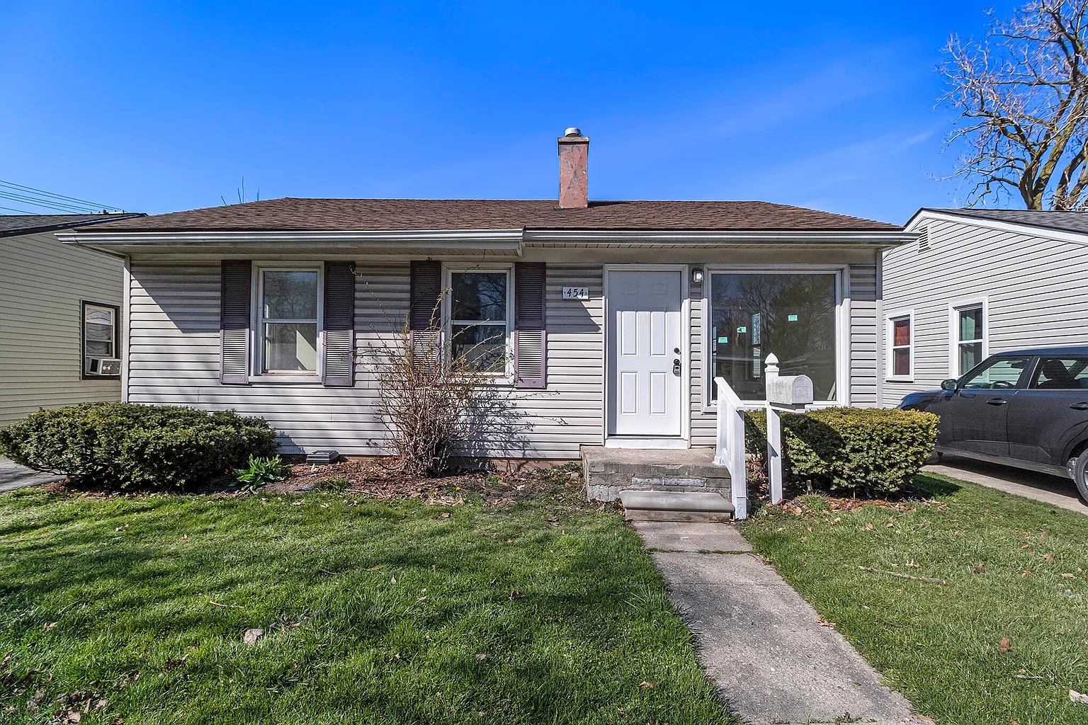 454 W Meyers Ave photo 1