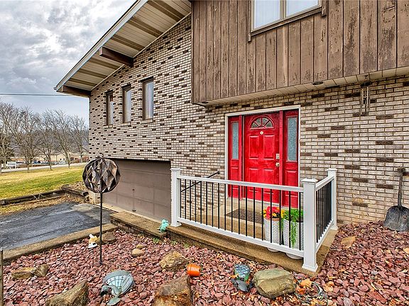 3rd image of 13669 Turner Valley Rd