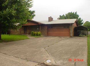 1112 Spruce Ct, Pryor, OK 74361