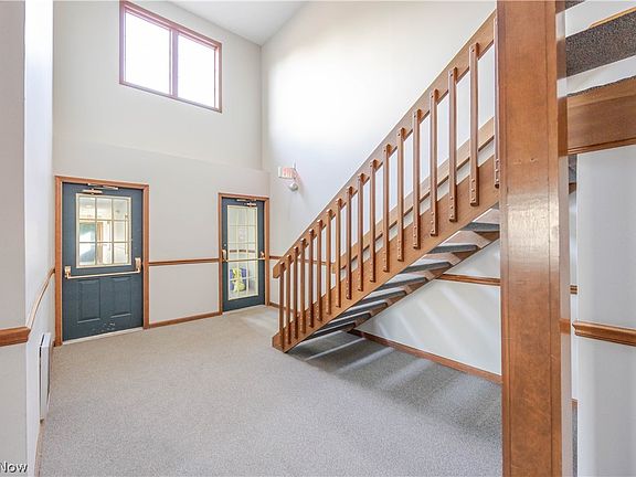 4th image of 5663 Gateway Ln