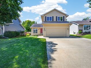 5008 Wistful Vista Dr, West Des Moines, IA 50265