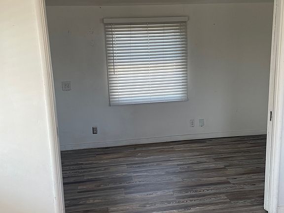 4th image of 8805 Reading Ave Unit 1/2