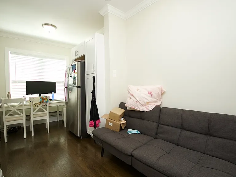 3817 N Greenview Ave #W2 — Photo 9