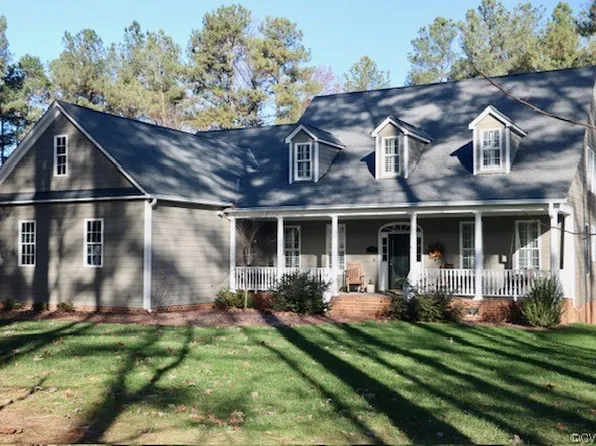 12490 Loblolly Dr, Amelia Court House, VA 23002