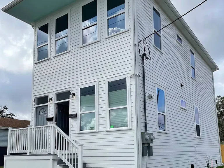3136 Pauger St #1 — Photo 2
