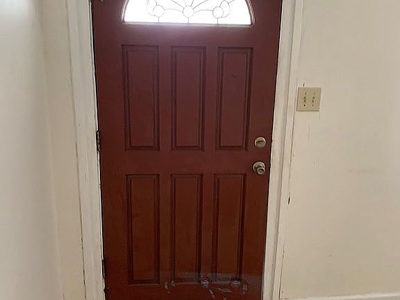 5th image of 3318 W Cherokee Ave