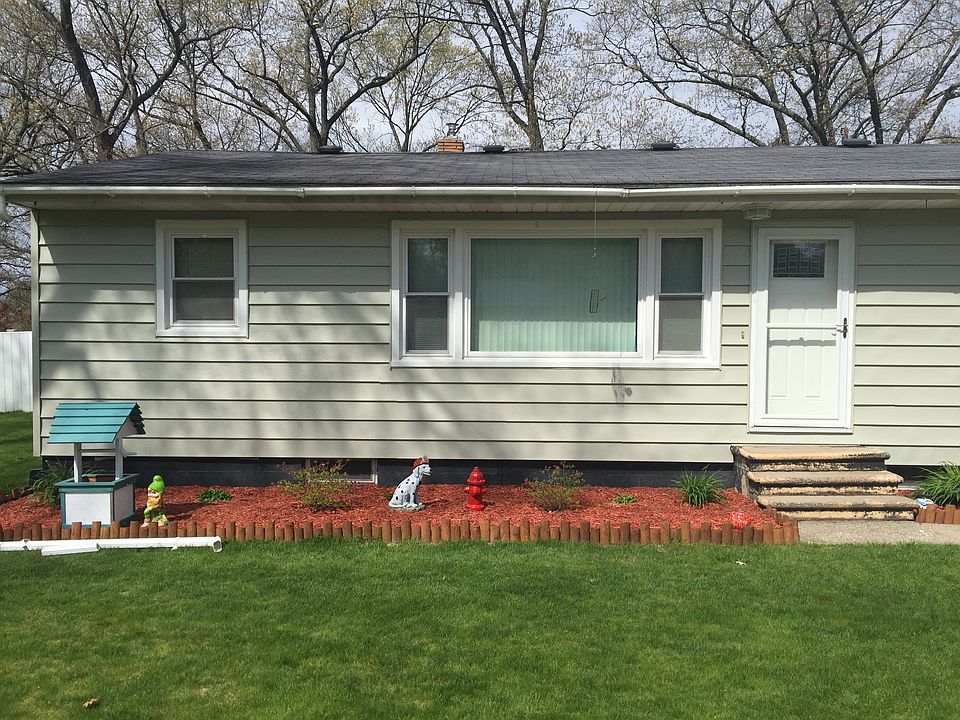 1st image of 1265 Woodhaven Ave