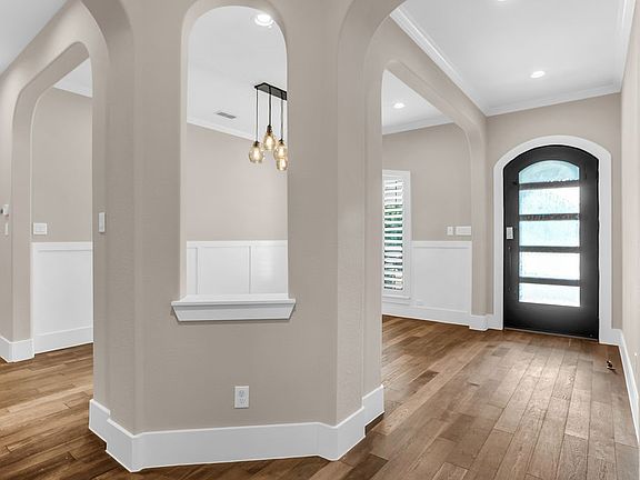 4th image of 13134 Mardi Gras Ln