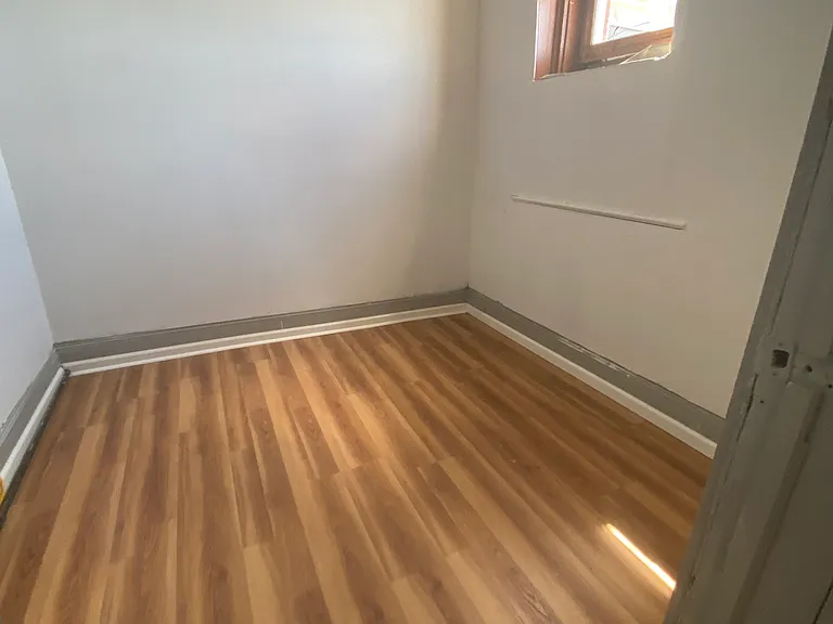 111 Park Ave #105 — Photo 7