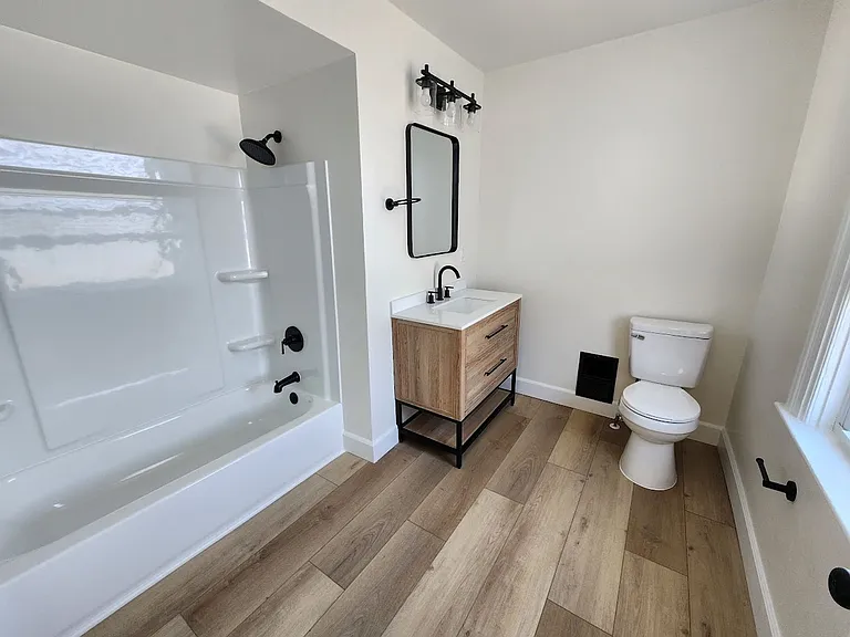 121 Gordon Ave — Photo 11