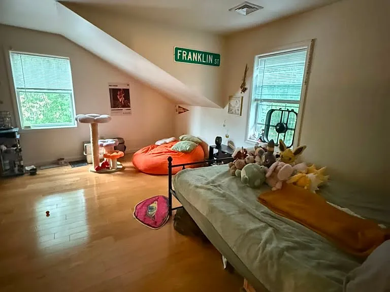 36B Raymond St #1B — Photo 6