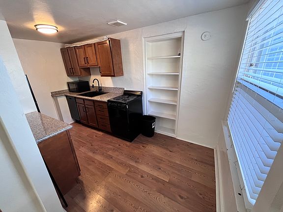 5th image of 3124 E Pima St Unit B