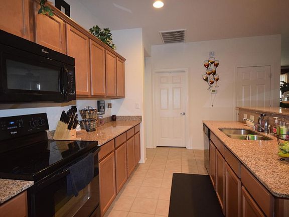 2nd image of 18468 W Carol Ave