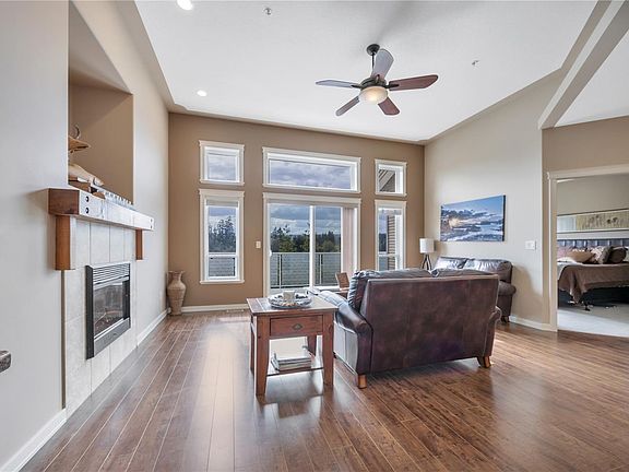 4th image of 6245 Pleasant Ridge Pl #101