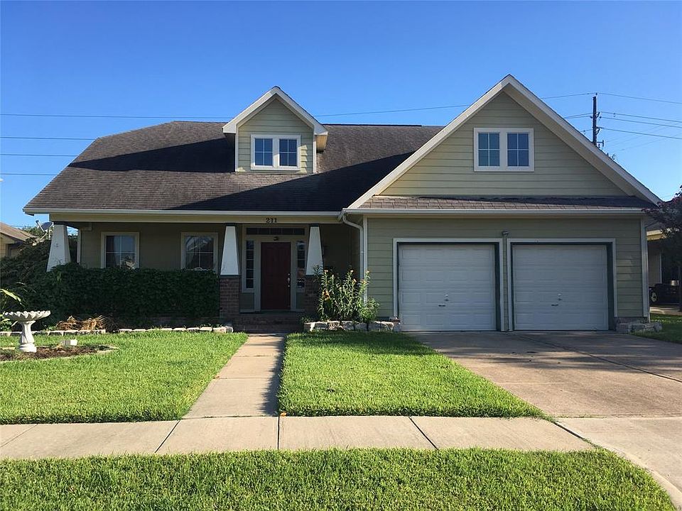 1st image of 211 Lakeview Dr