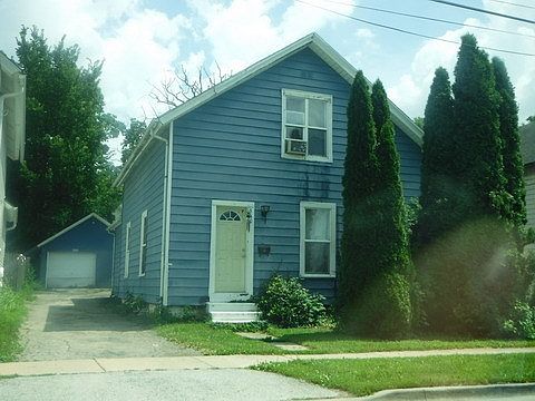 1st image of 540 Rosewood Ave