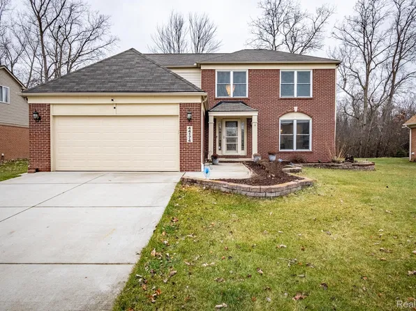 44174 Stonebridge Dr, Van Buren Township, MI 48111