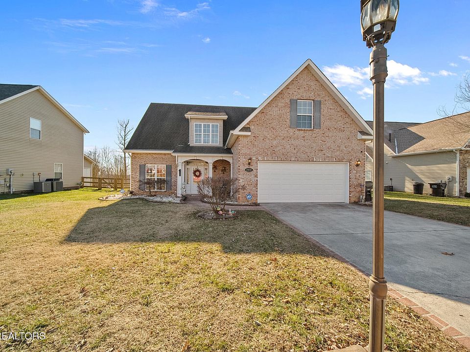 1st image of 2910 Timber Green Ln