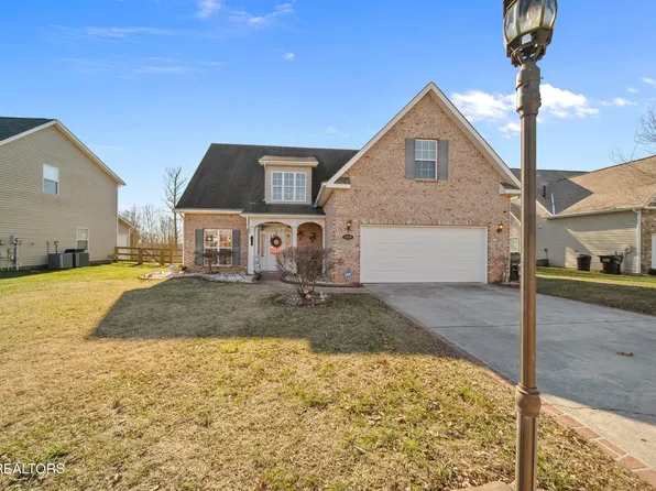 2910 Timber Green Ln, Knoxville, TN 37921