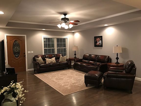 2nd image of 226 Arnold Dr