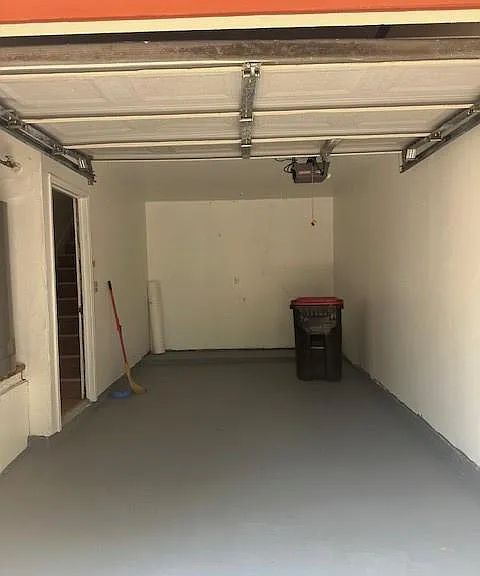 8611 Green Cedar Dr — Photo 14