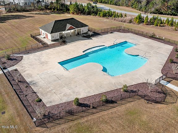 3rd image of 120 Mittams Point Drive