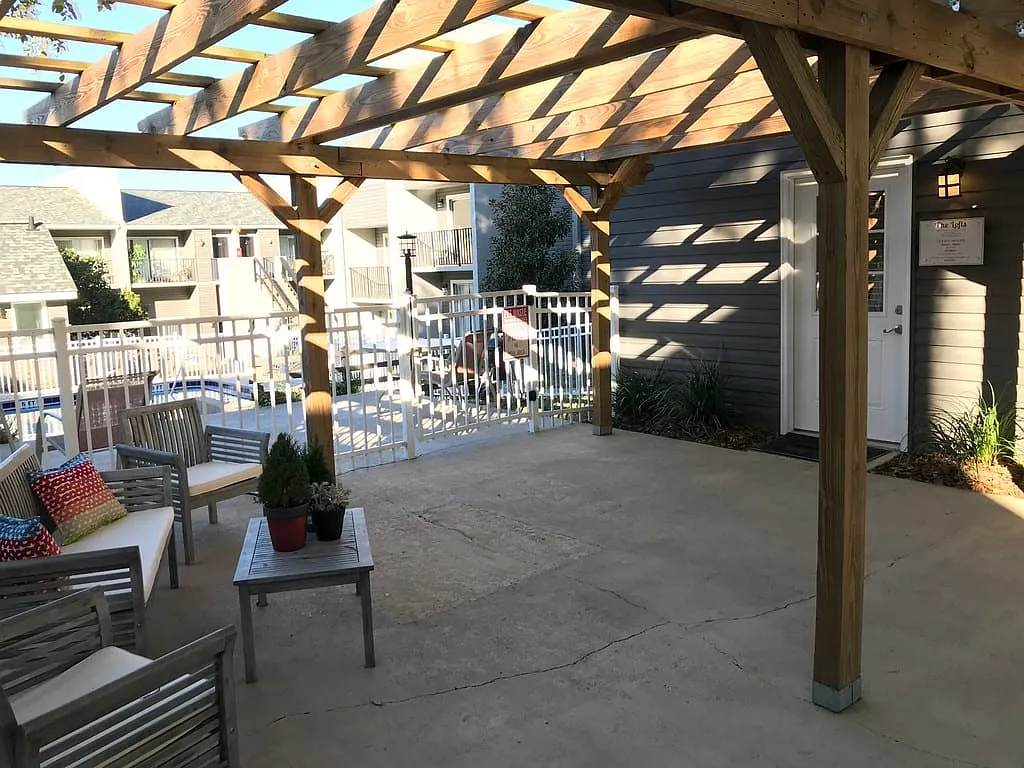 The Lofts at Lake Ella — Photo 4