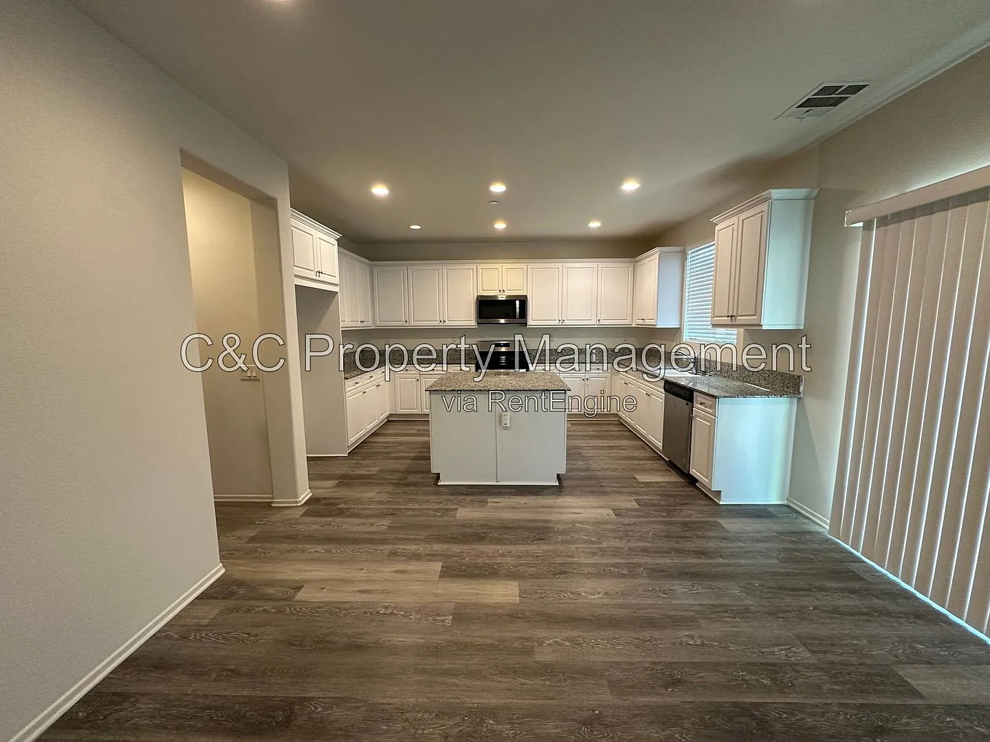 4 bed, 3.0 bath, 2442 sqft, $3,200 — Photo 2