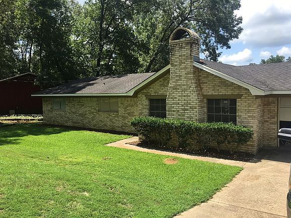 2nd image of 6140 Lakewood Dr