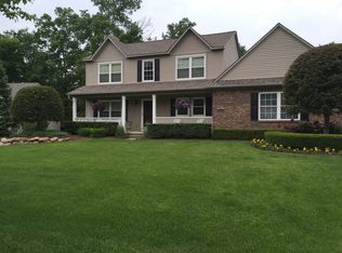 6203 Blue Heron Dr, Howell, MI 48843