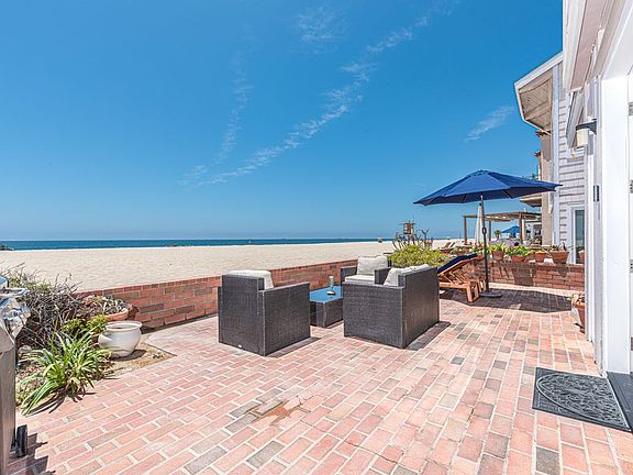 2nd image of 4701 Seashore Dr Unit A