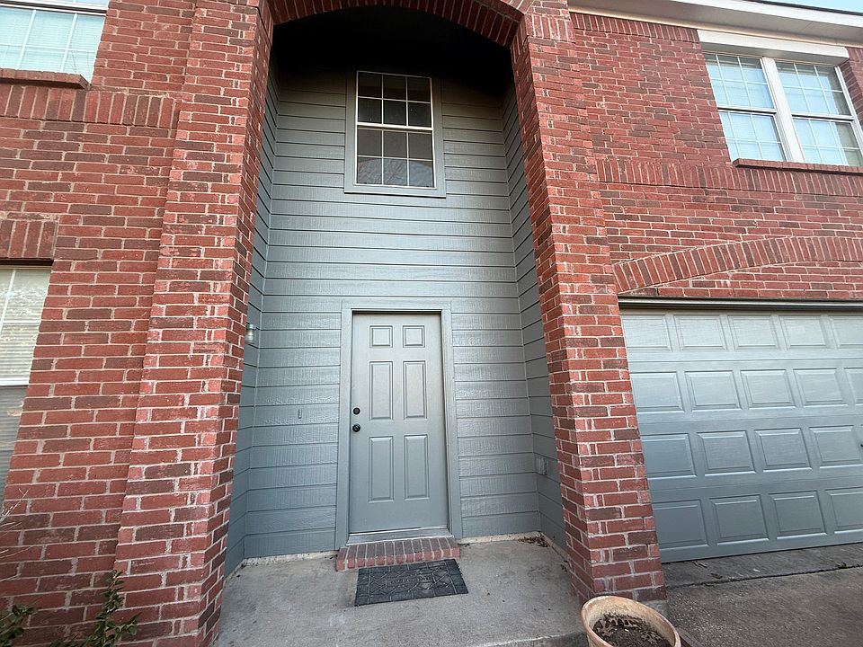 1st image of 9113 Goldenview Dr