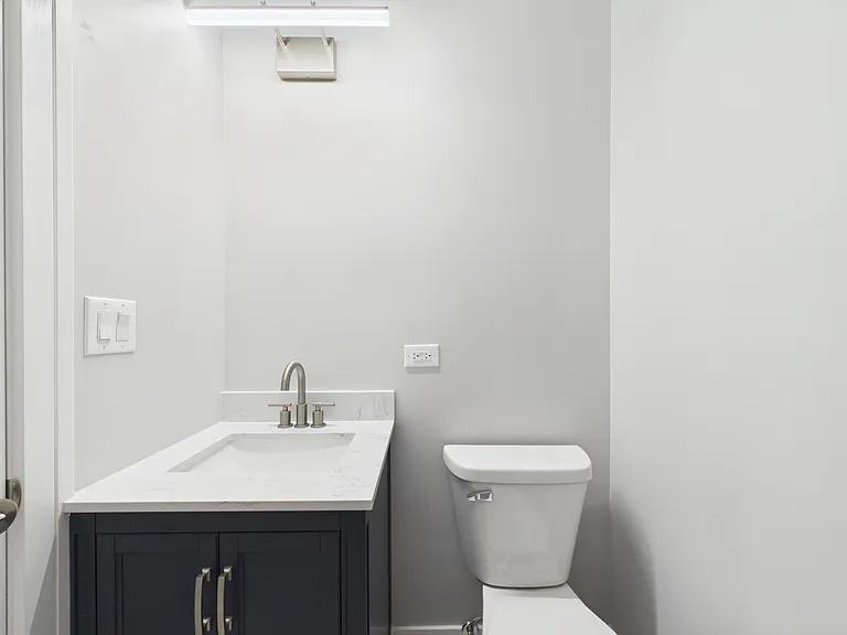 4055 S Prairie Ave #3 — Photo 14