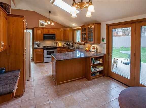 4th image of 4319 S Orlando Ct