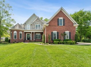 2127 Creekwalk Dr, Murfreesboro, TN 37130