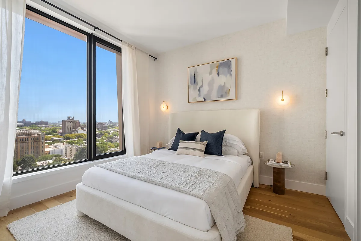 20 Rockwell Place 3602A