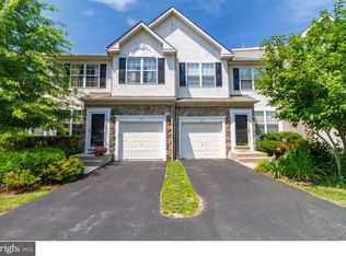 165 Mountain View Dr, West Chester, PA 19380