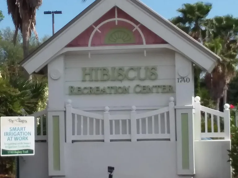 HIBISCUS REC CENTER
in walking distance